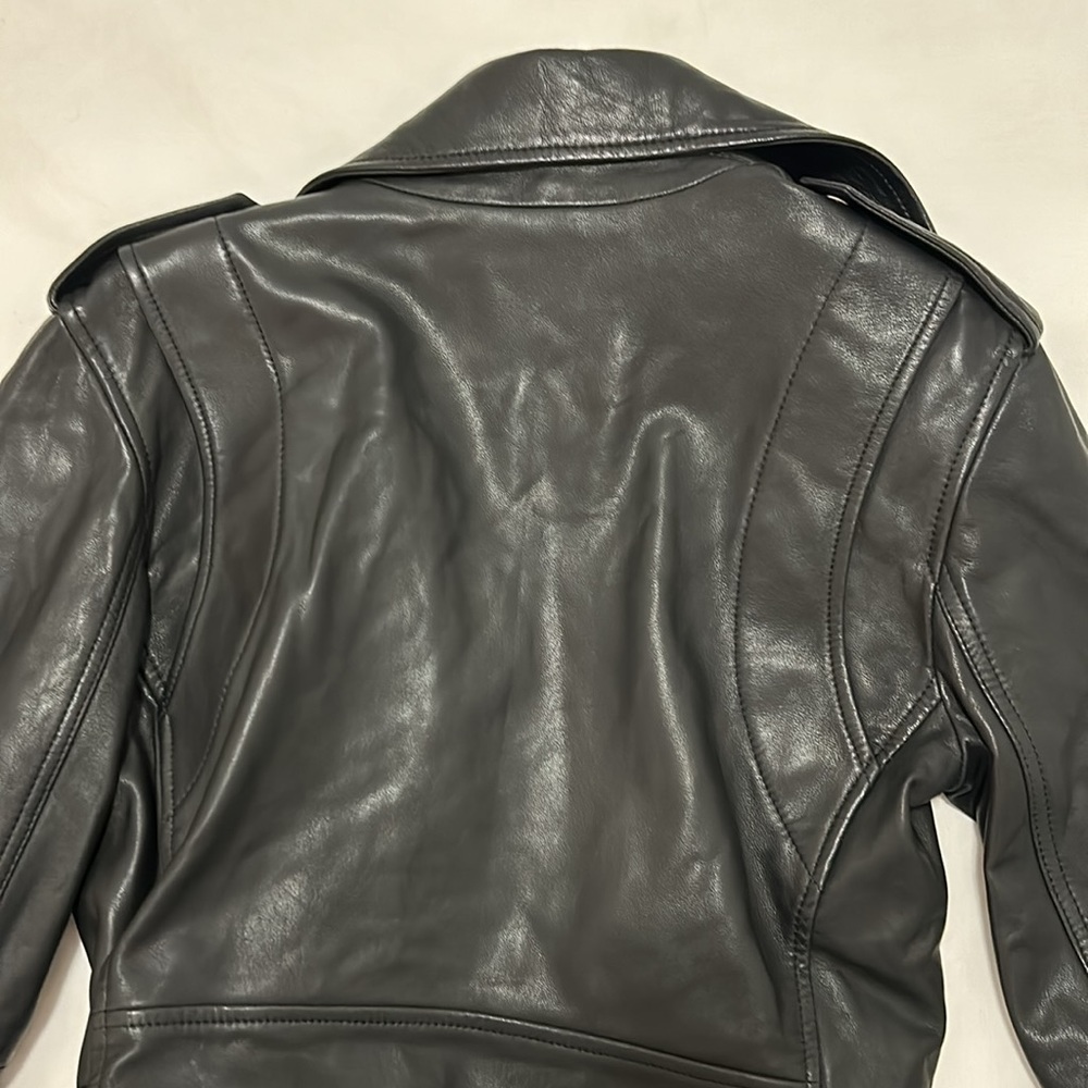 leather jacket - Picture 4 of 4